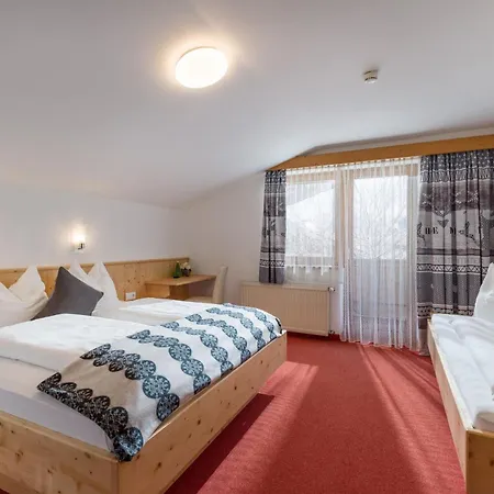 Hotel Edelweiss